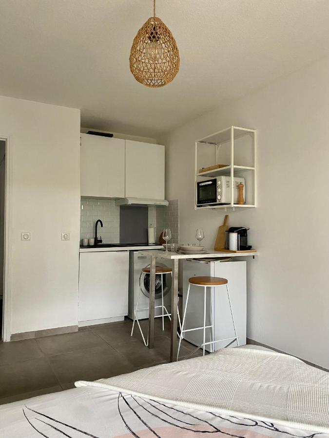 Le Maya - Studio Avec Piscine Antibes Exterior photo
